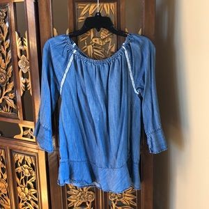 Chambray Crochet Accent Peasant Top Size M